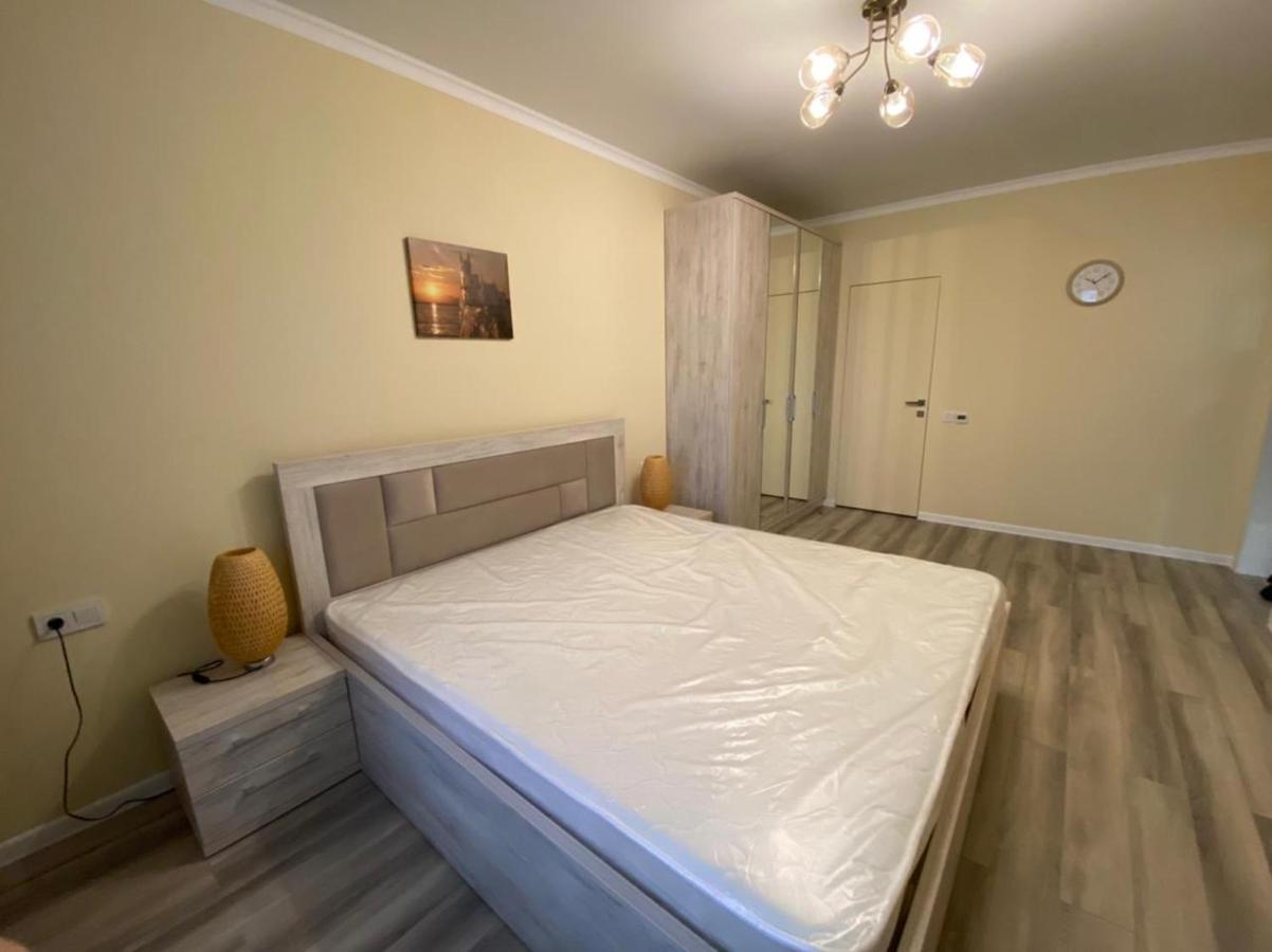 Vip Apartment Mountain View Almaty Exterior photo