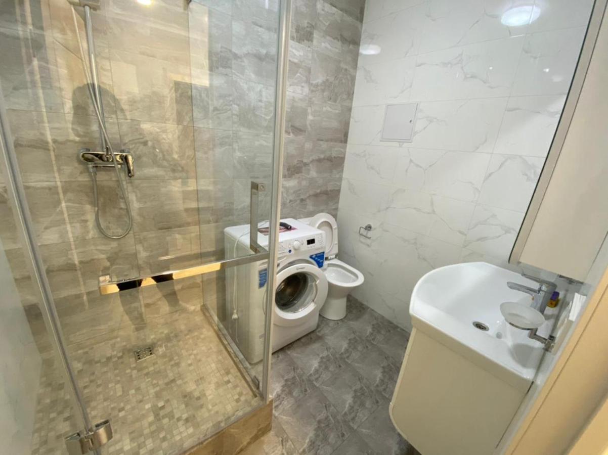 Vip Apartment Mountain View Almaty Exterior photo